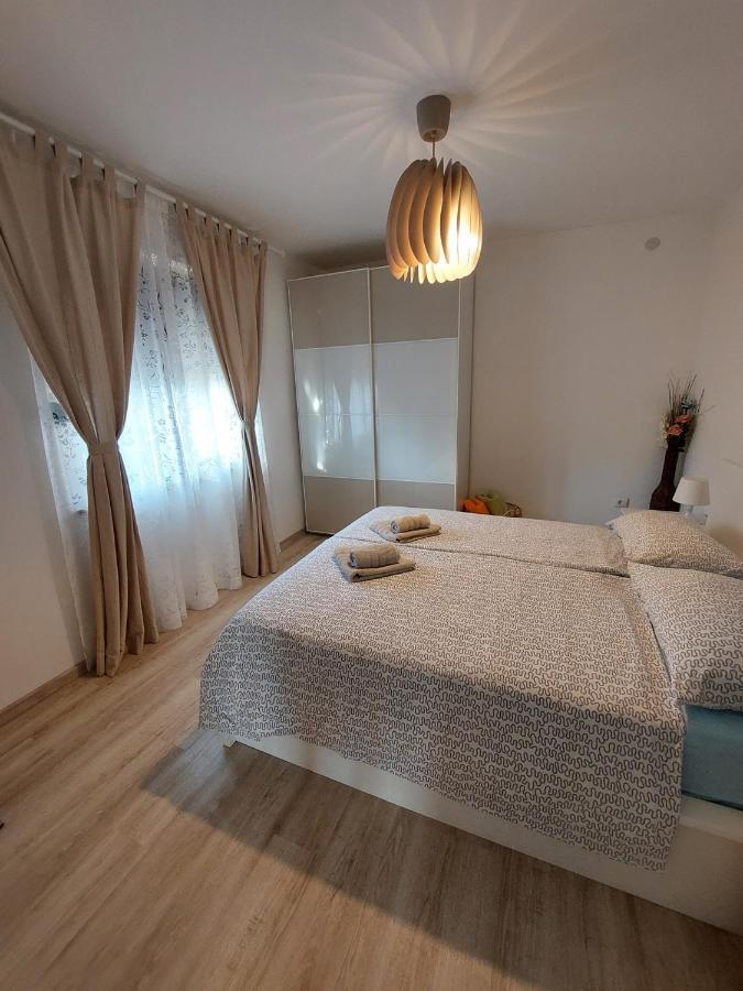 Apartments Sara Novigrad Istria 外观 照片